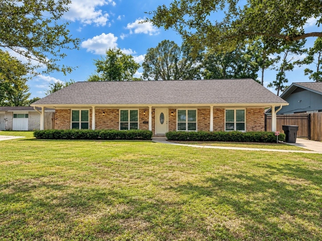 8215 Leader Street - Photo 1