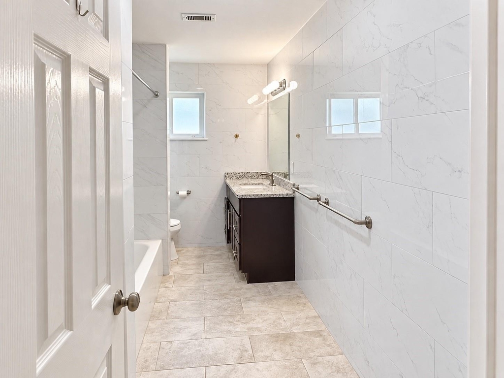 8215 Leader Street - Photo 8