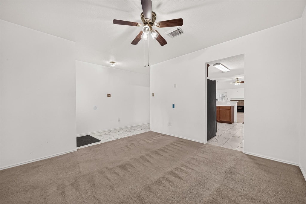 10902 Primrose Acres Lane - Photo 6
