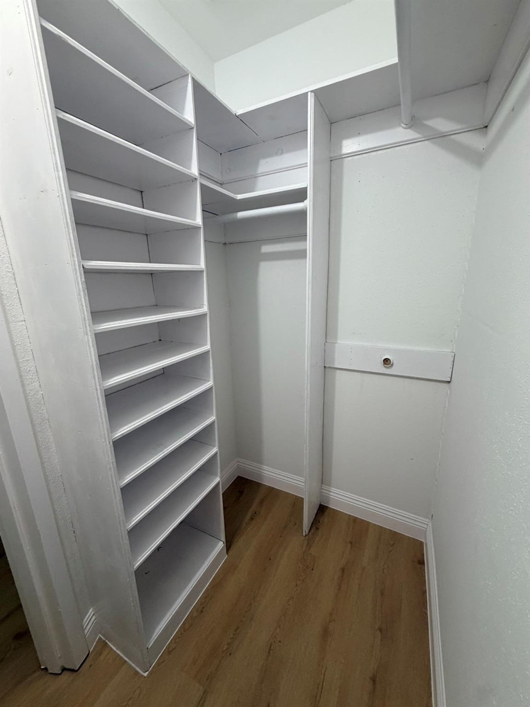 11002 Hammerly Boulevard - Photo 13