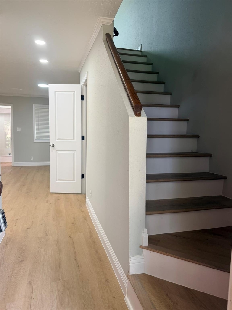 11002 Hammerly Boulevard - Photo 2