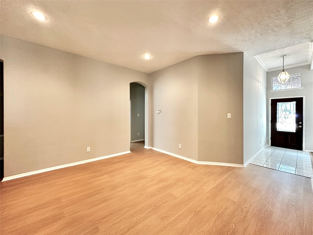 1610 Parkview Lane - Photo 6