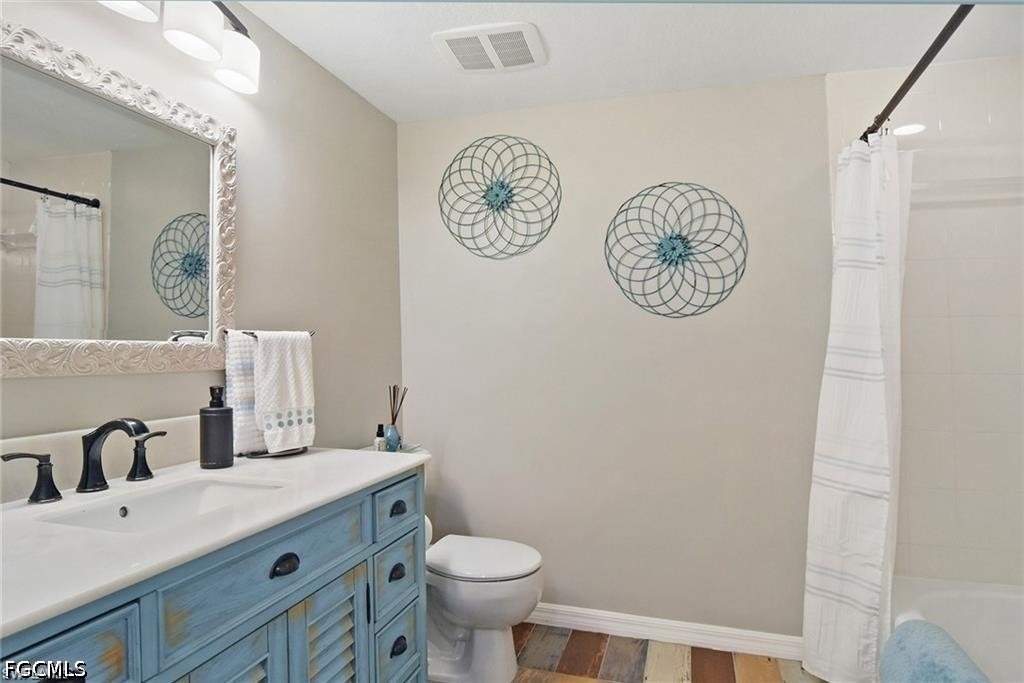 5308 Chiquita Boulevard S - Photo 9