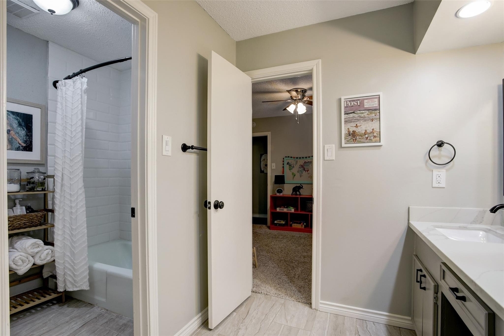 1034 Montour Drive - Photo 17