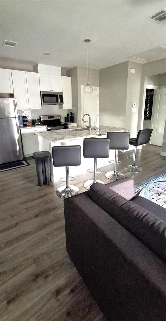 5262 Ella Boulevard - Photo 8