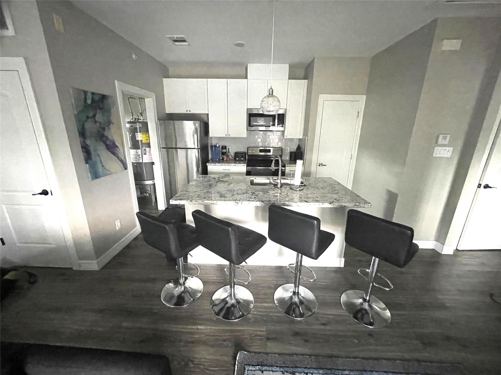 5262 Ella Boulevard - Photo 5