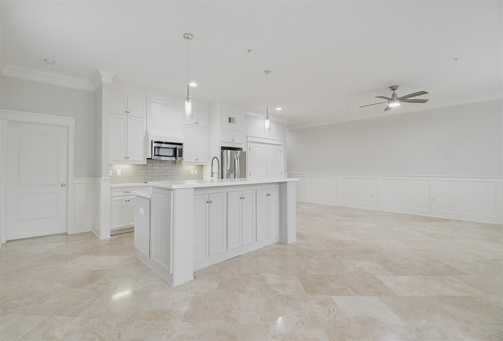2802 Morrison Street - Photo 2