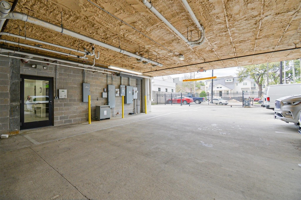 2802 Morrison Street - Photo 37
