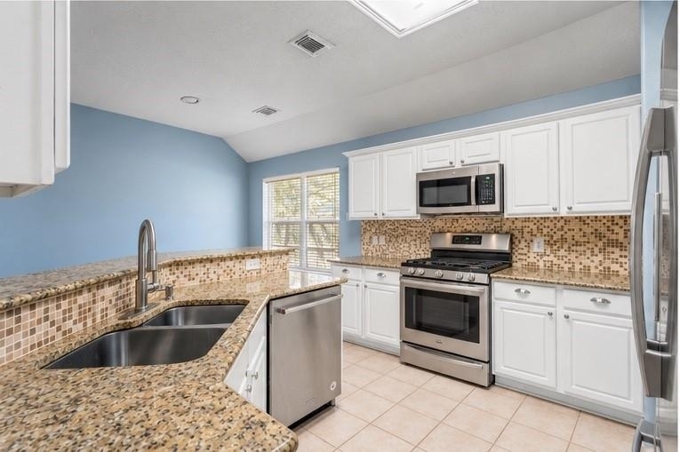 12902 Cascadia Knoll Court - Photo 6