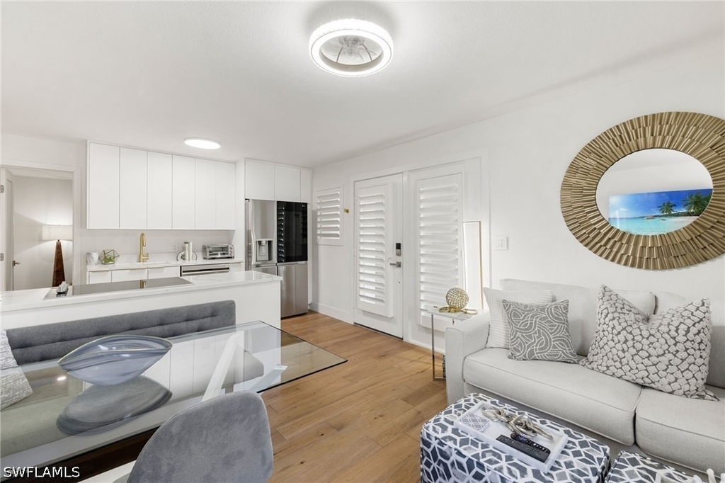 175 Fifth Avenue S - Photo 12