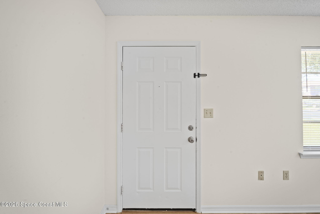 1780 Stewart Place - Photo 3