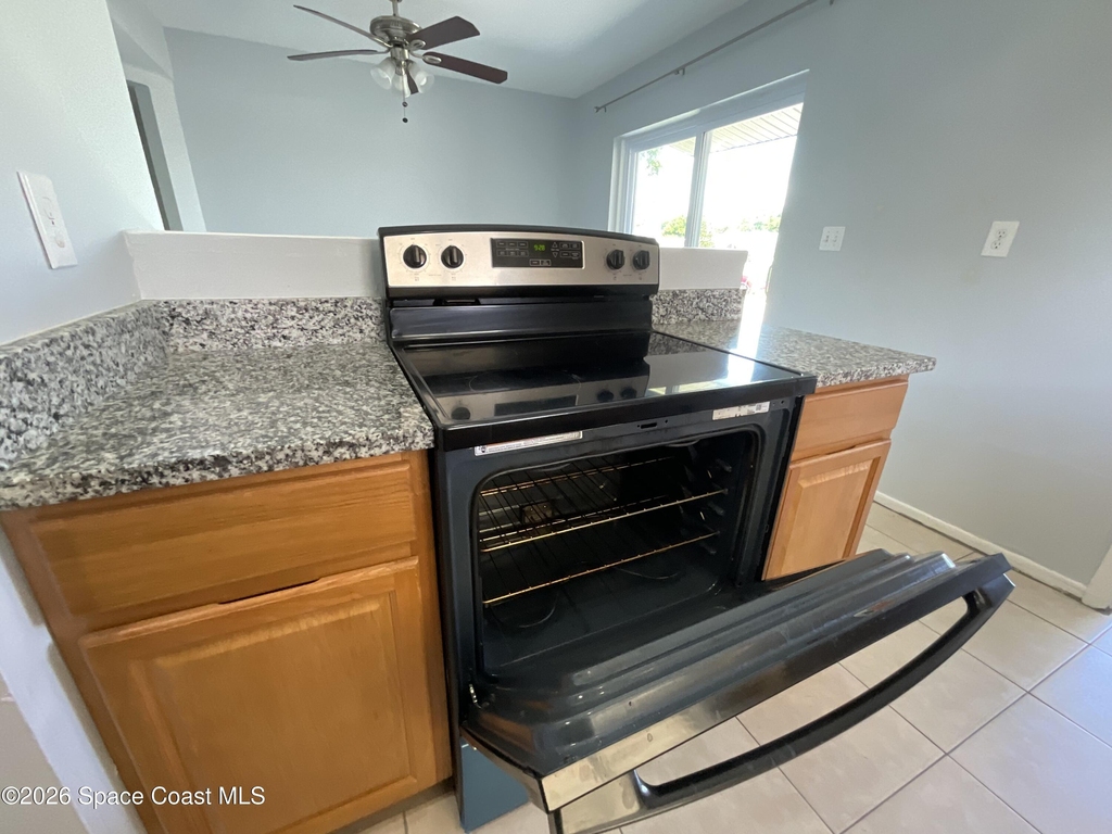 753 Bianca Drive Ne - Photo 8