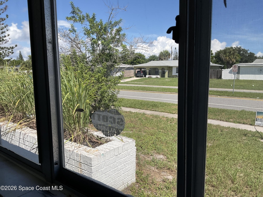 753 Bianca Drive Ne - Photo 37