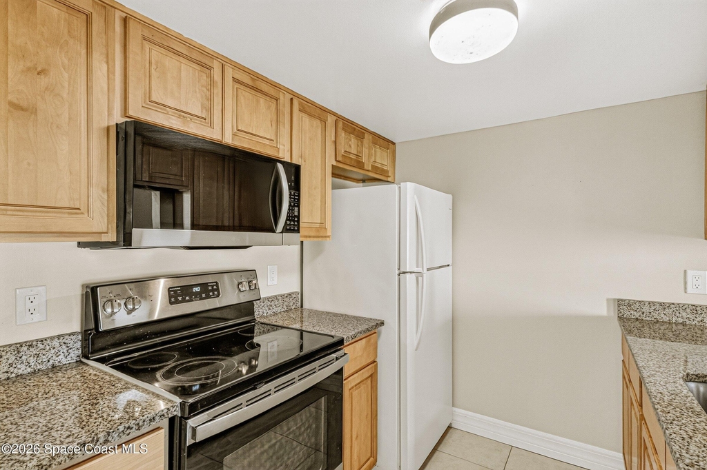 189 San Juan Circle - Photo 5