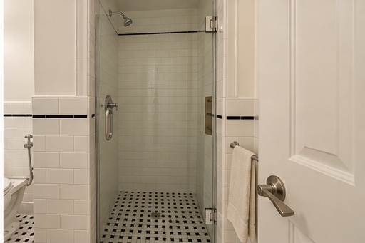 141 East 56th Street - Photo 5