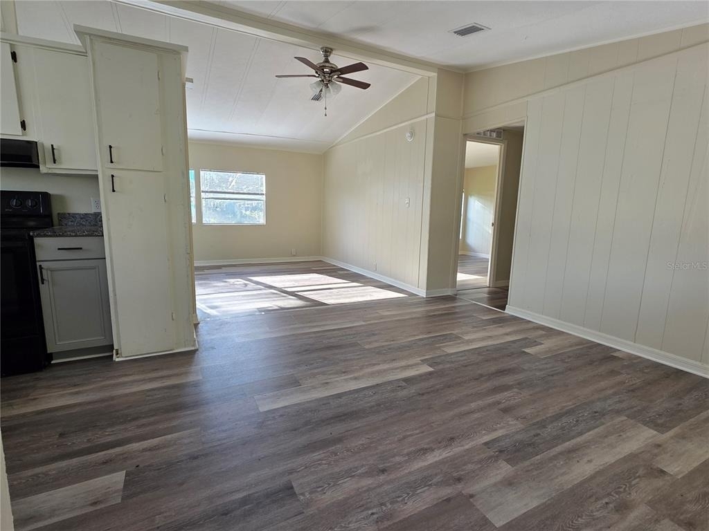 15119 17th Street - Photo 1
