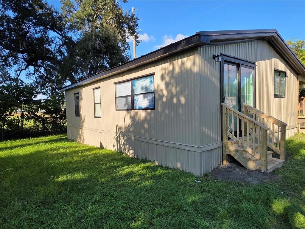 15119 17th Street - Photo 16
