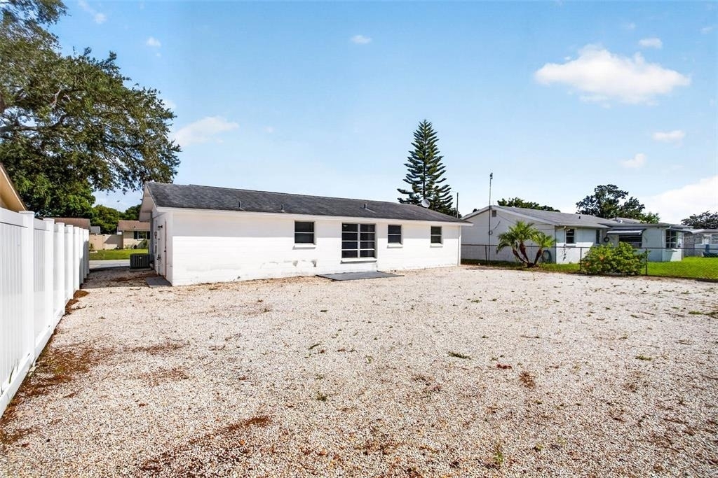 7804 Hawthorn Drive - Photo 23