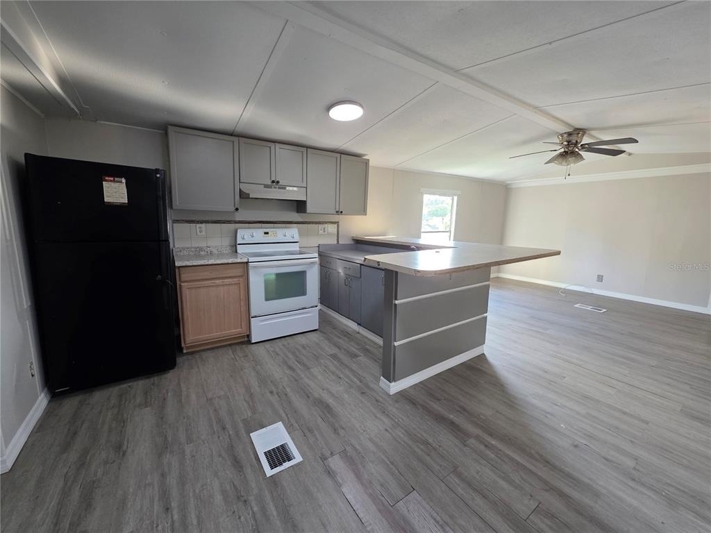 14900 Porter Street - Photo 8