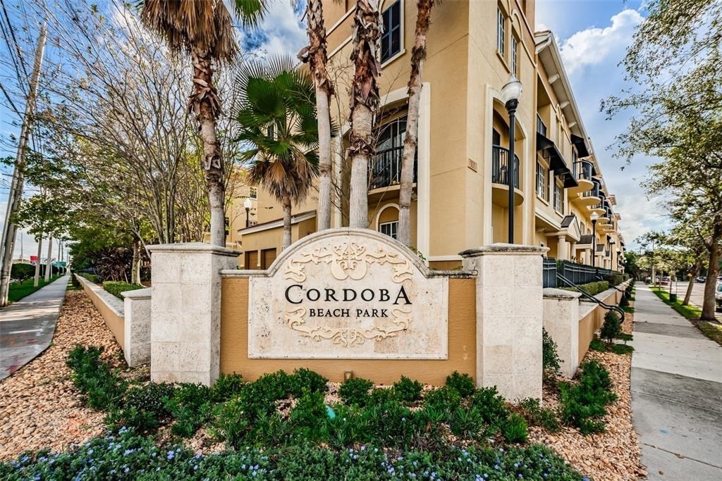 5215 Beach Breeze Court - Photo 41