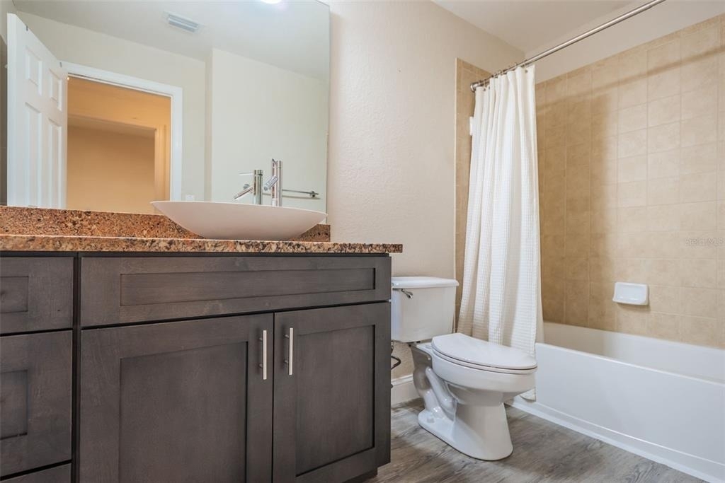 5215 Beach Breeze Court - Photo 34