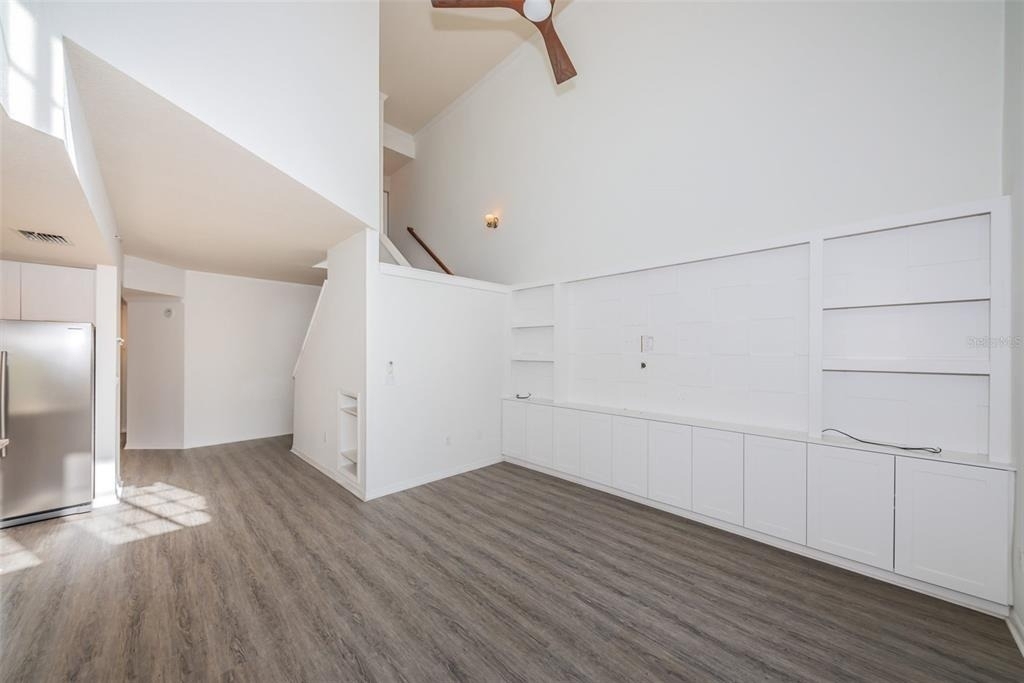 5215 Beach Breeze Court - Photo 4