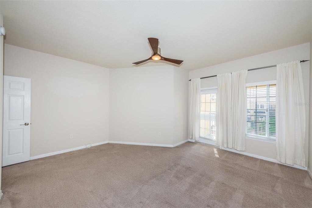 5215 Beach Breeze Court - Photo 22