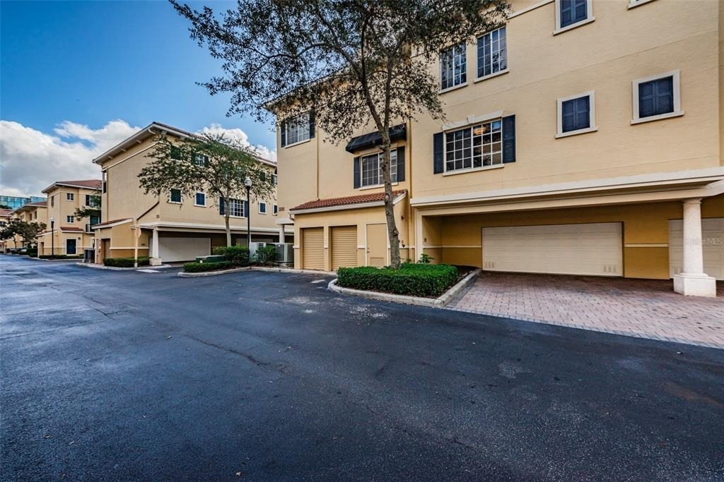 5215 Beach Breeze Court - Photo 2