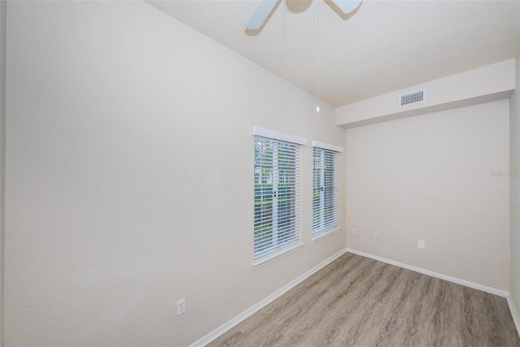 5215 Beach Breeze Court - Photo 37
