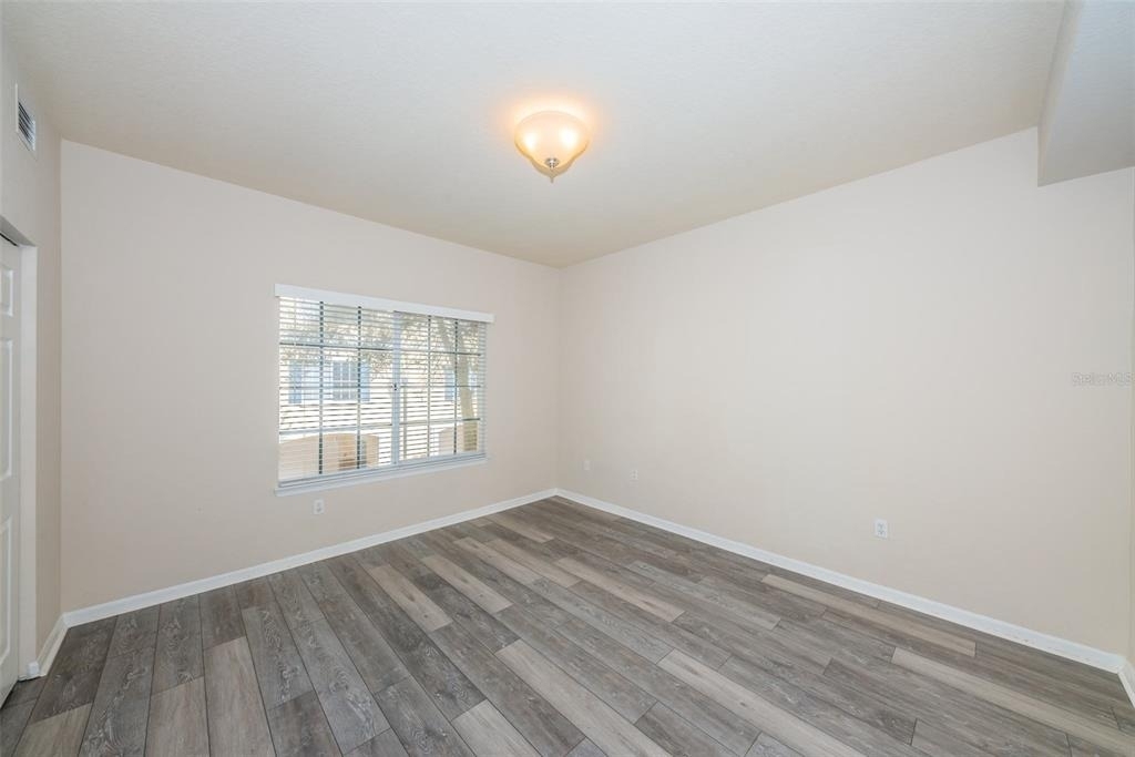 5215 Beach Breeze Court - Photo 32