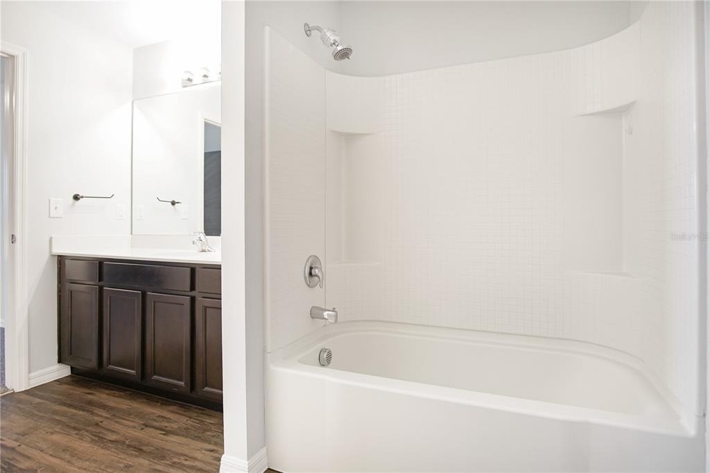 1503 Swan Lake Circle - Photo 17