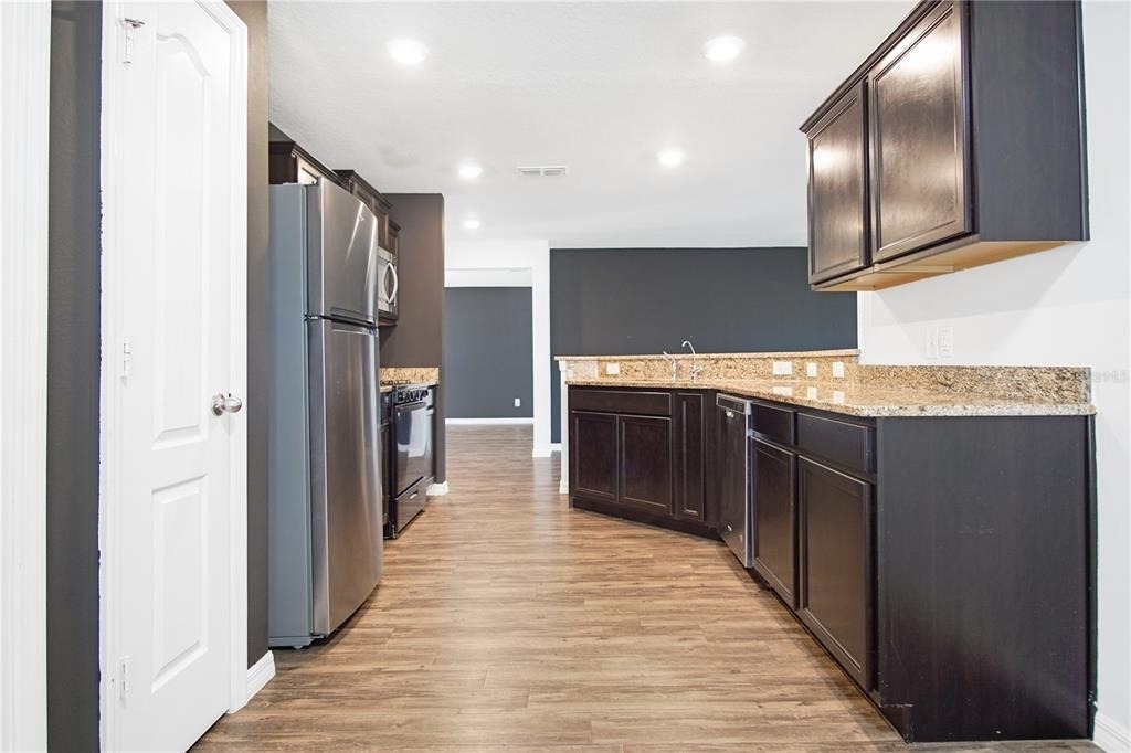 1503 Swan Lake Circle - Photo 6