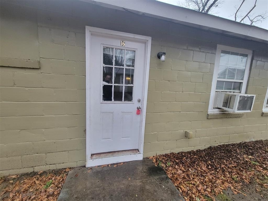 455 Pursley Street - Photo 0