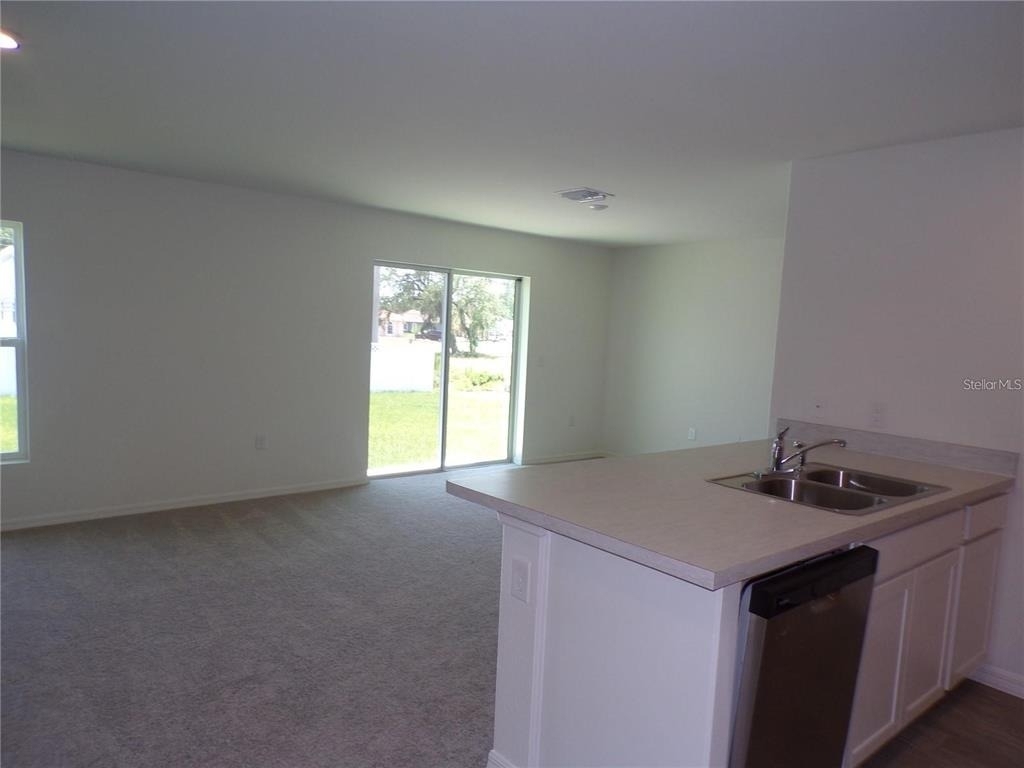 22309 Esplanade Avenue - Photo 5