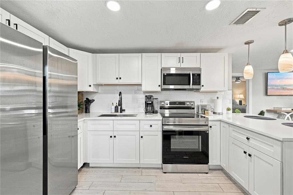 1004 67th Avenue W - Photo 55