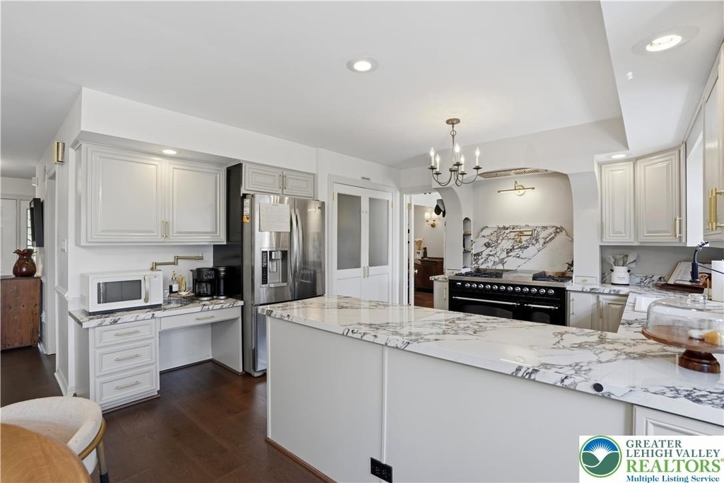 1551 Duxbury Court - Photo 7