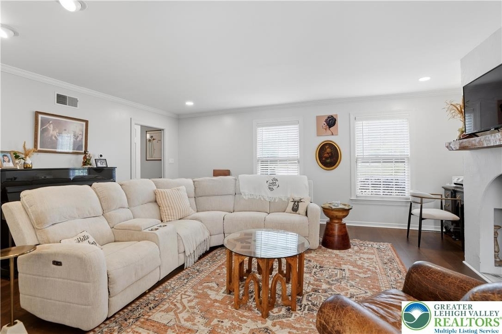 1551 Duxbury Court - Photo 9