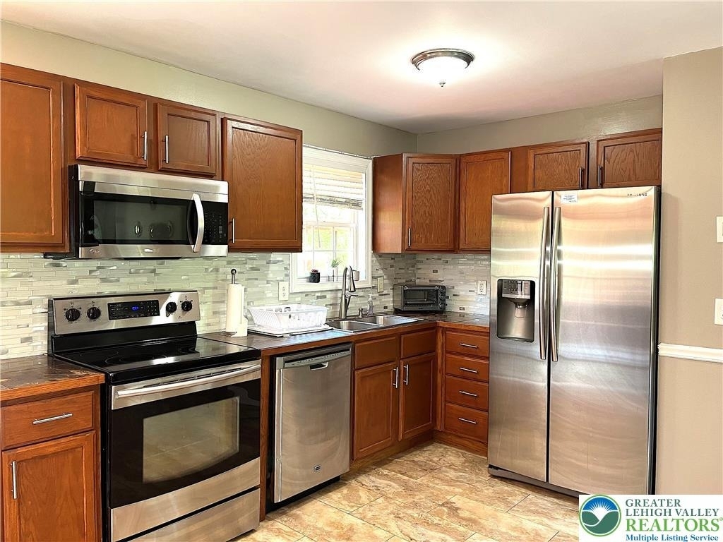 1646 Clover Road - Photo 4