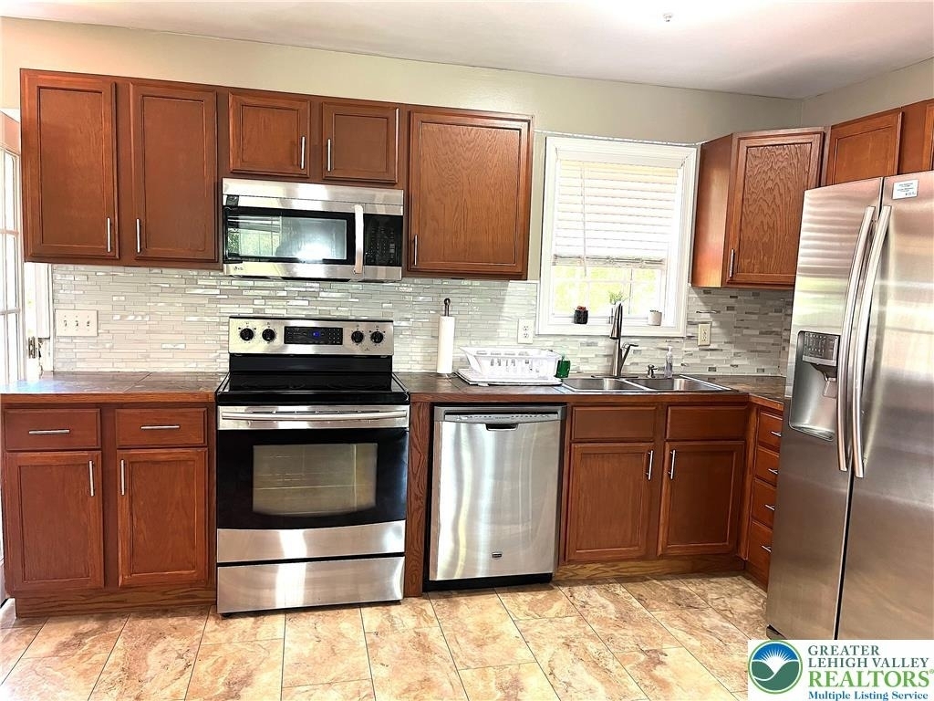 1646 Clover Road - Photo 5