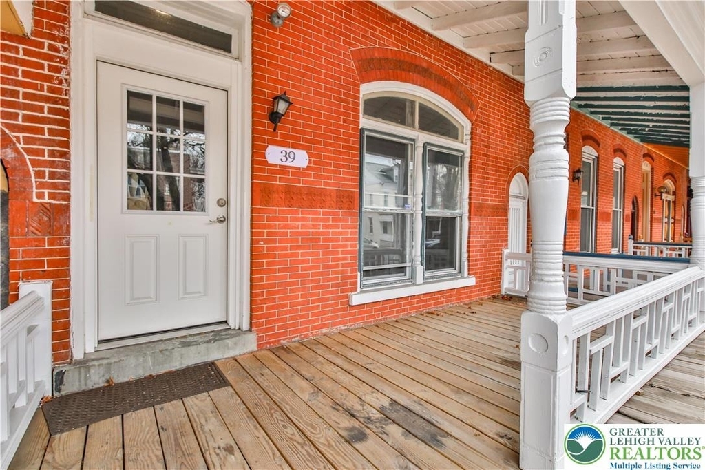 39 N 11th Street - Photo 2