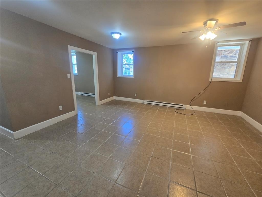 1135 E 4th Street - Photo 7