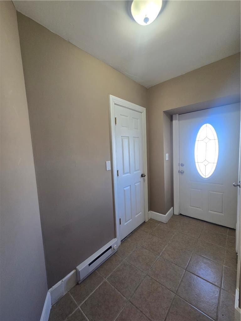 1135 E 4th Street - Photo 4