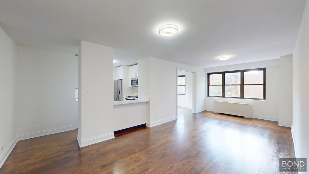 145 East 16th Street - Photo 1