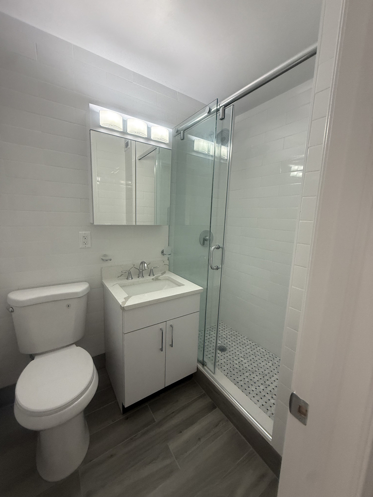 400 East 89th Street - Photo 16