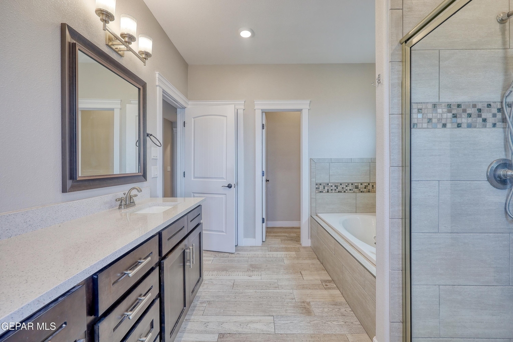 7799 Enchanted View Drive - Photo 40