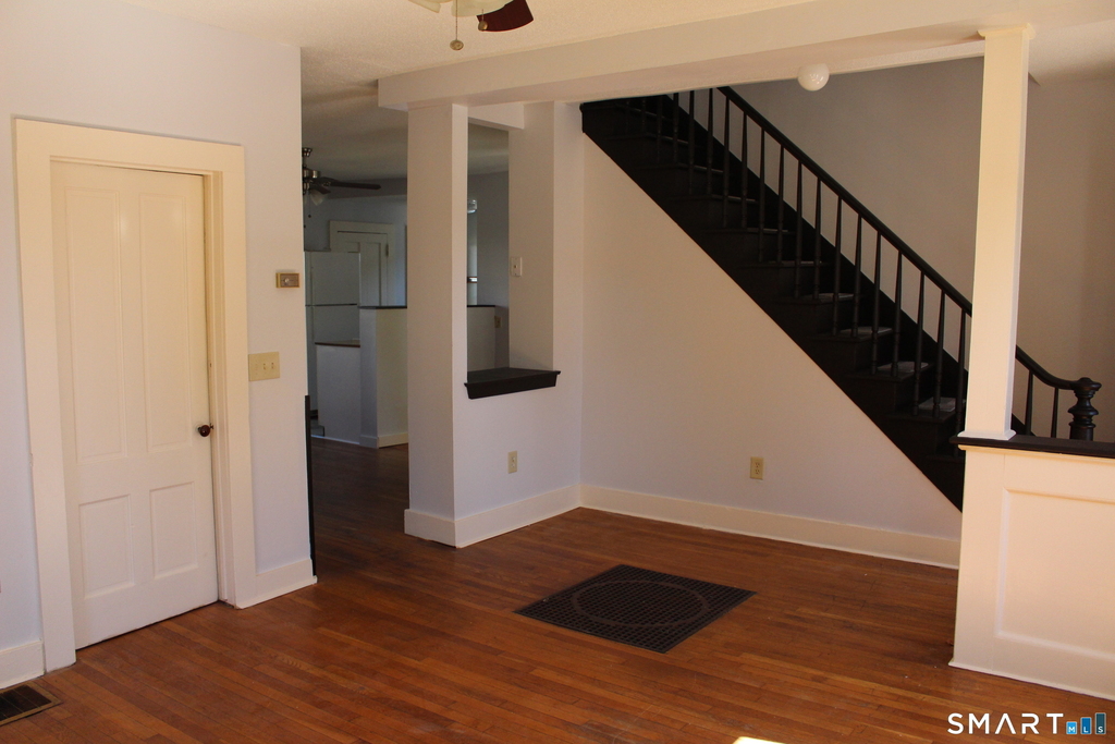 251 Summit Street - Photo 17