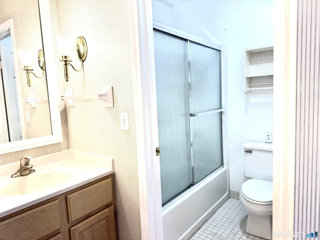 823 Old Pond Lane - Photo 8