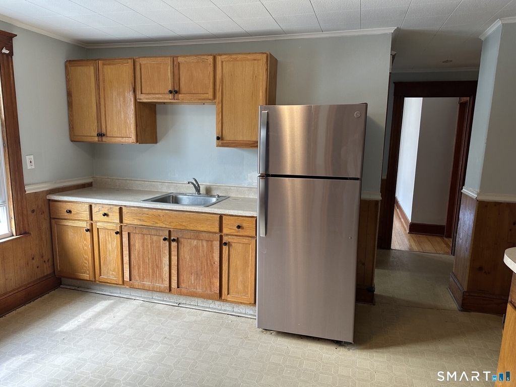 82 Lorenzo Street - Photo 9