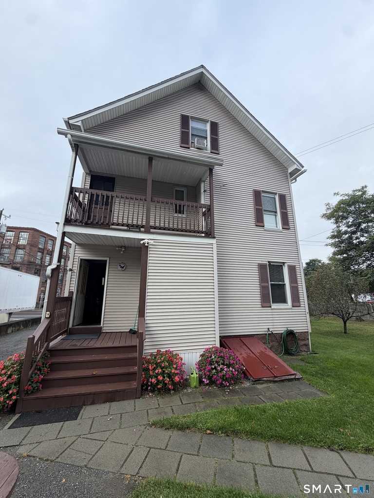 1706 Thomaston Avenue - Photo 2