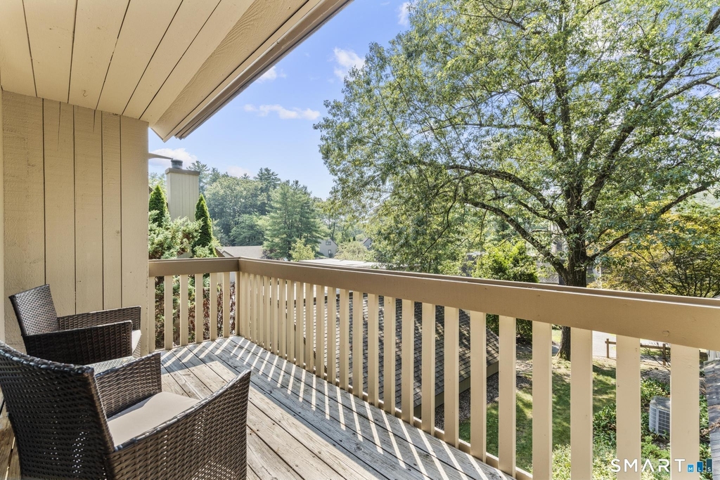 43 Great Meadow Lane - Photo 12